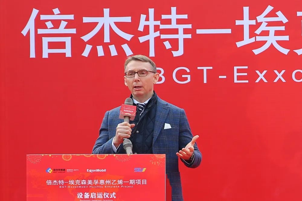 �������� Я������--��������������ɭ���ڻ�����ϩһ����Ŀװ��������ʽԲ���ֳɣ�