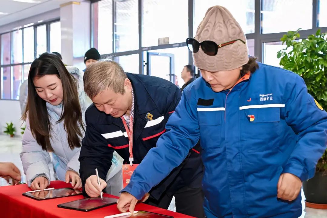 ��ͷ�� | ������ף����Ү�����κ������Ŀ�깤��