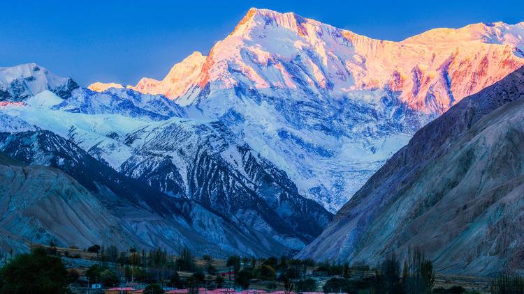 ��ͷ�� | ��ҵ�ṹ���JDB������ս��ʤ�� 